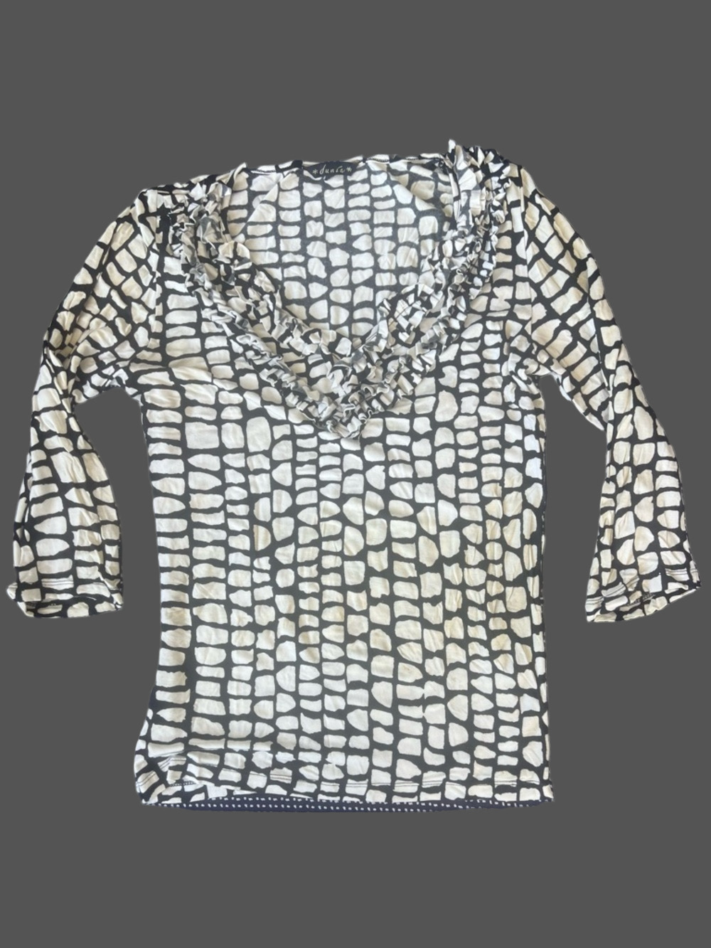 Dunia Ruffled V-neck Blouse